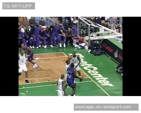 大将军赞卡特运动能力超群许多动作令NBA球员望尘莫及