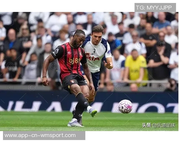 前曼联球探称塞梅尼奥表现超出预期红魔热刺均有意引进他 前曼联球探称塞梅尼奥表现超出预期红魔热刺均有意引进他