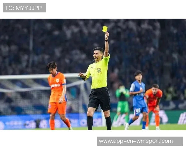 前裁判质疑马林犯规判罚过于严厉认为身体接触不足以判罚点球