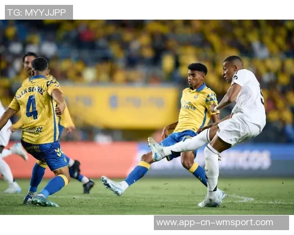 西甲射手榜更新姆巴佩领跑阿尔瓦雷斯紧随其后维尼修斯表现出色