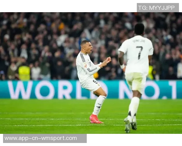 贝林在皇马首赛季表现抢眼但锐气不足正努力寻找最佳位置