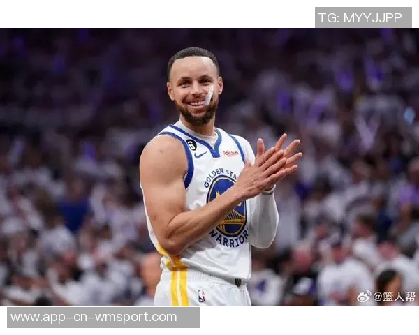 库里分享球队状态秘诀:每周赢球是保持良好状态的关键 库里分享球队状态秘诀:每周赢球是保持良好状态的关键