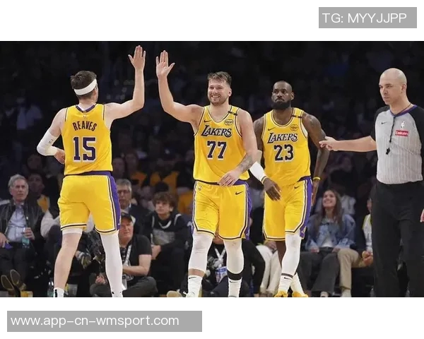 东契奇期待詹姆斯回归NBA巨星的重聚让球迷热血沸腾