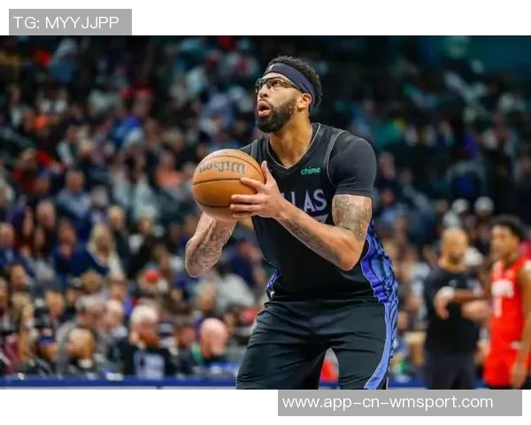 独行侠生涯常规赛出场数对比：弗拉格超越浓眉引发关注